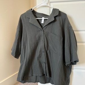 Gray linen top